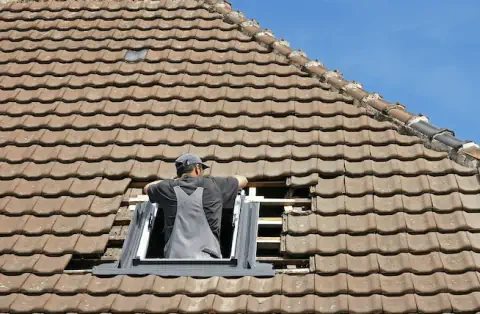 Pose de velux - Chaufour-Notre-Dame